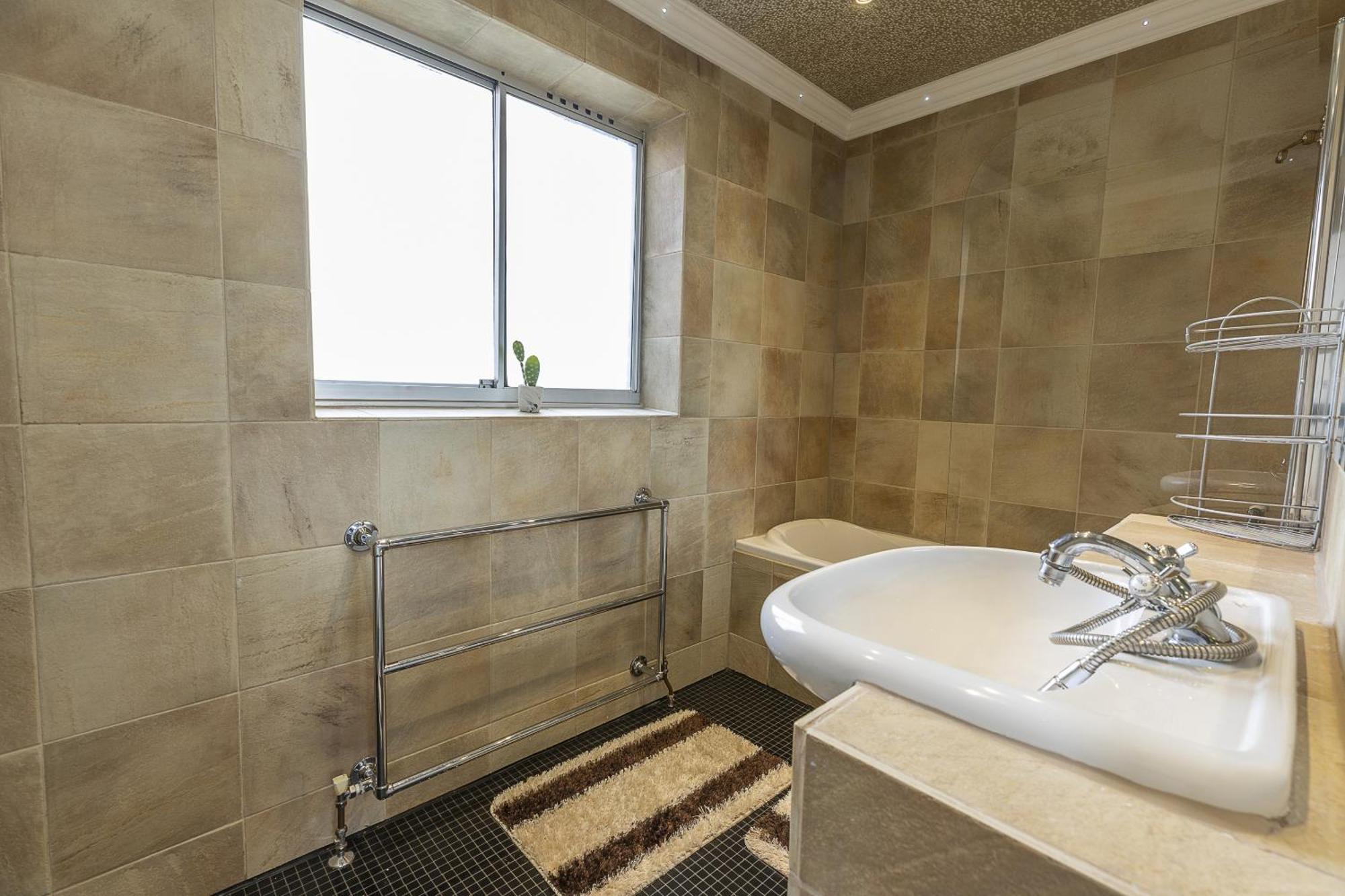 Gorgeous 4 Bedrooms Near Hyde Park And Oxford St Londra