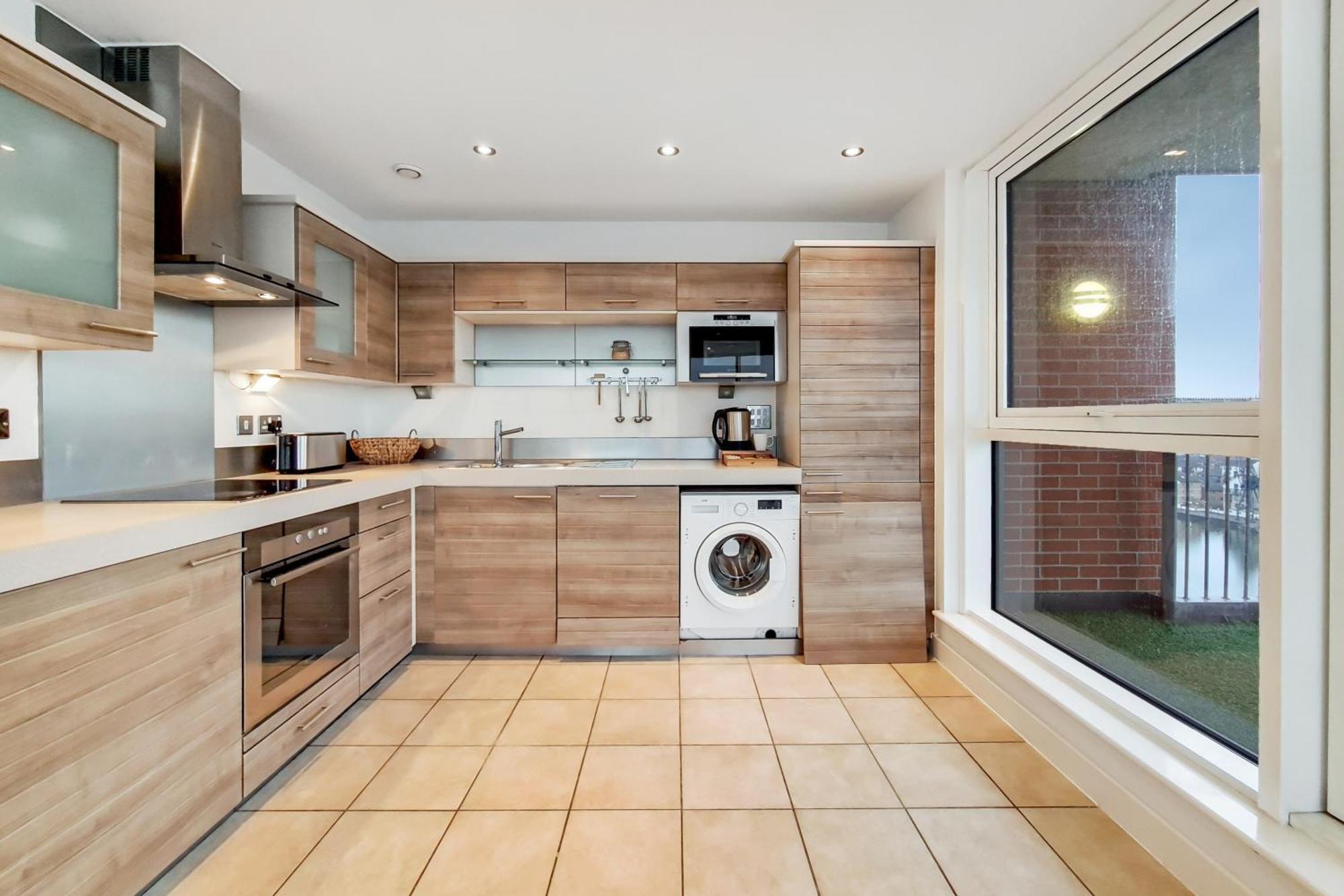 Deluxe Two Bed With River & View Appartement Londen
