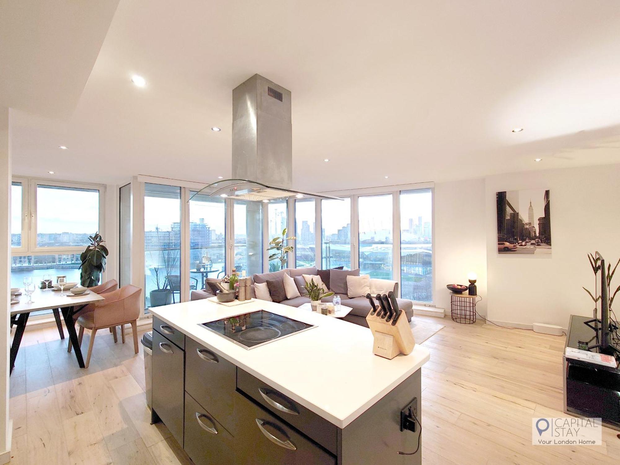Deluxe Two Bed With River & View Appartement *