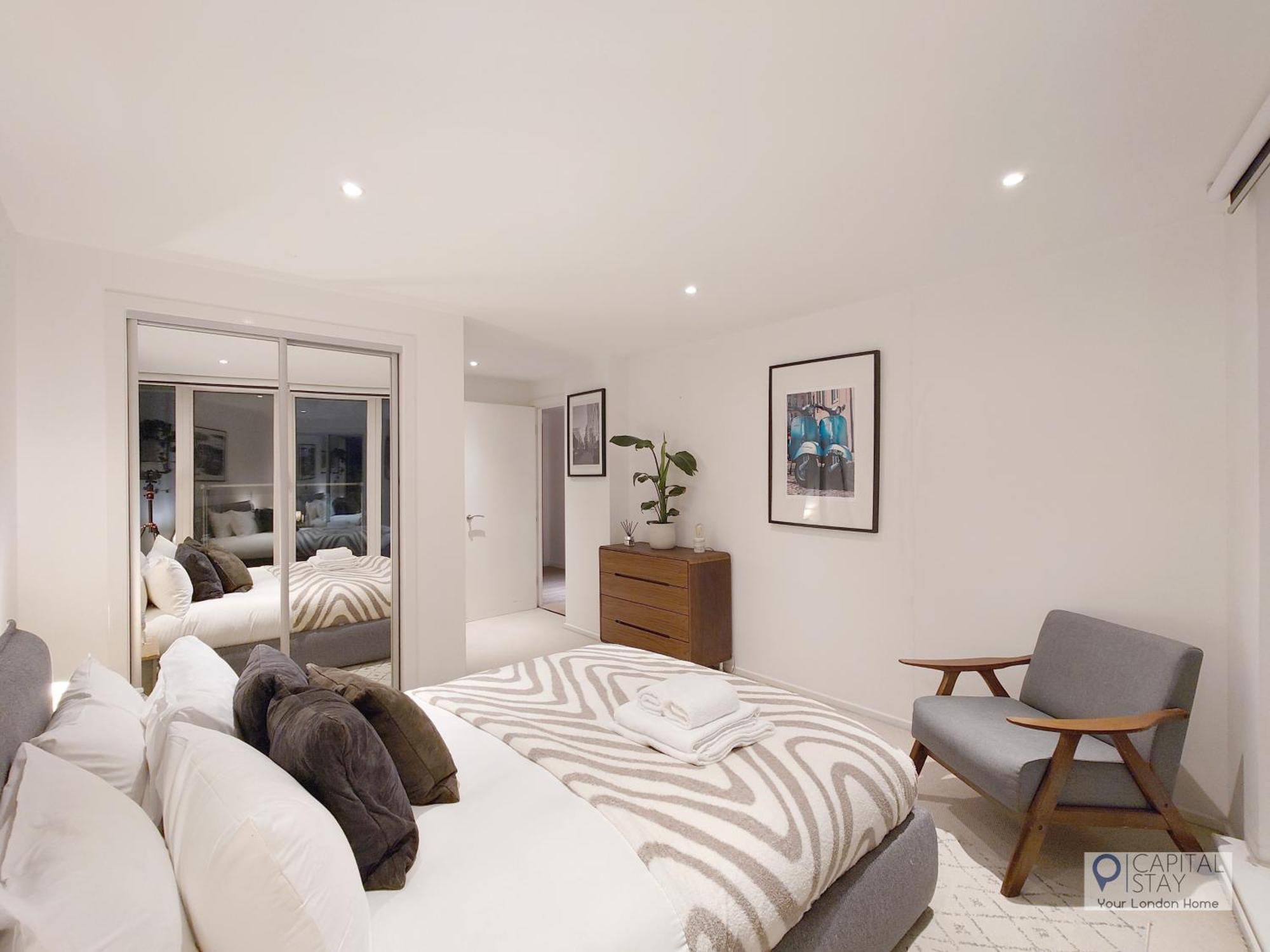 Deluxe Two Bed With River & View * Londen