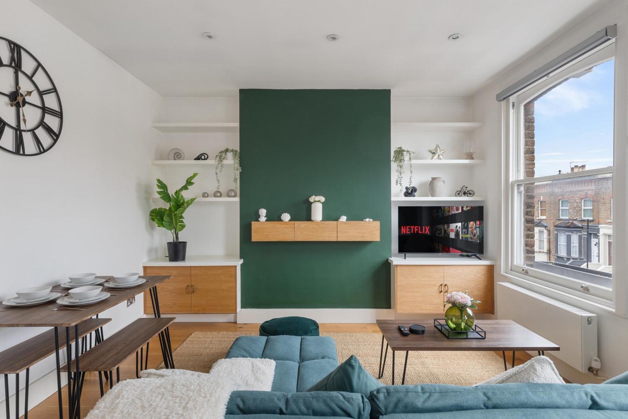Portnall Retreat - Beautiful & Bright - Close To Ldn Apartment London