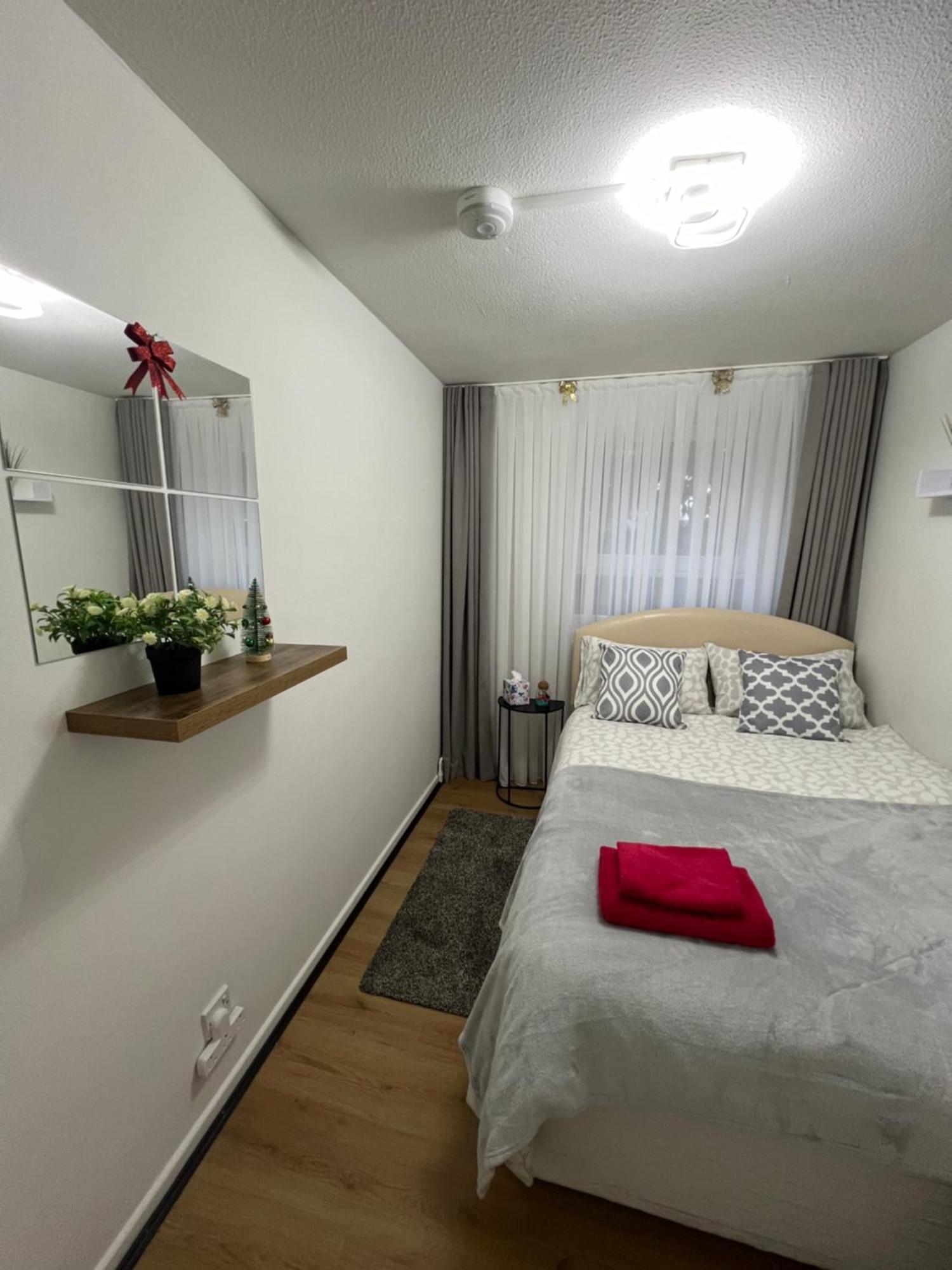 Spacious For Rent 10 Min From Tower Bridge Maison d'hôtes Londres
