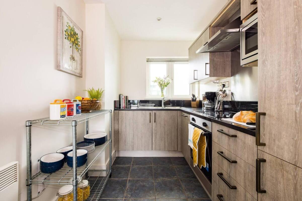 Stunning 2 Bed Ensuite Lejlighed