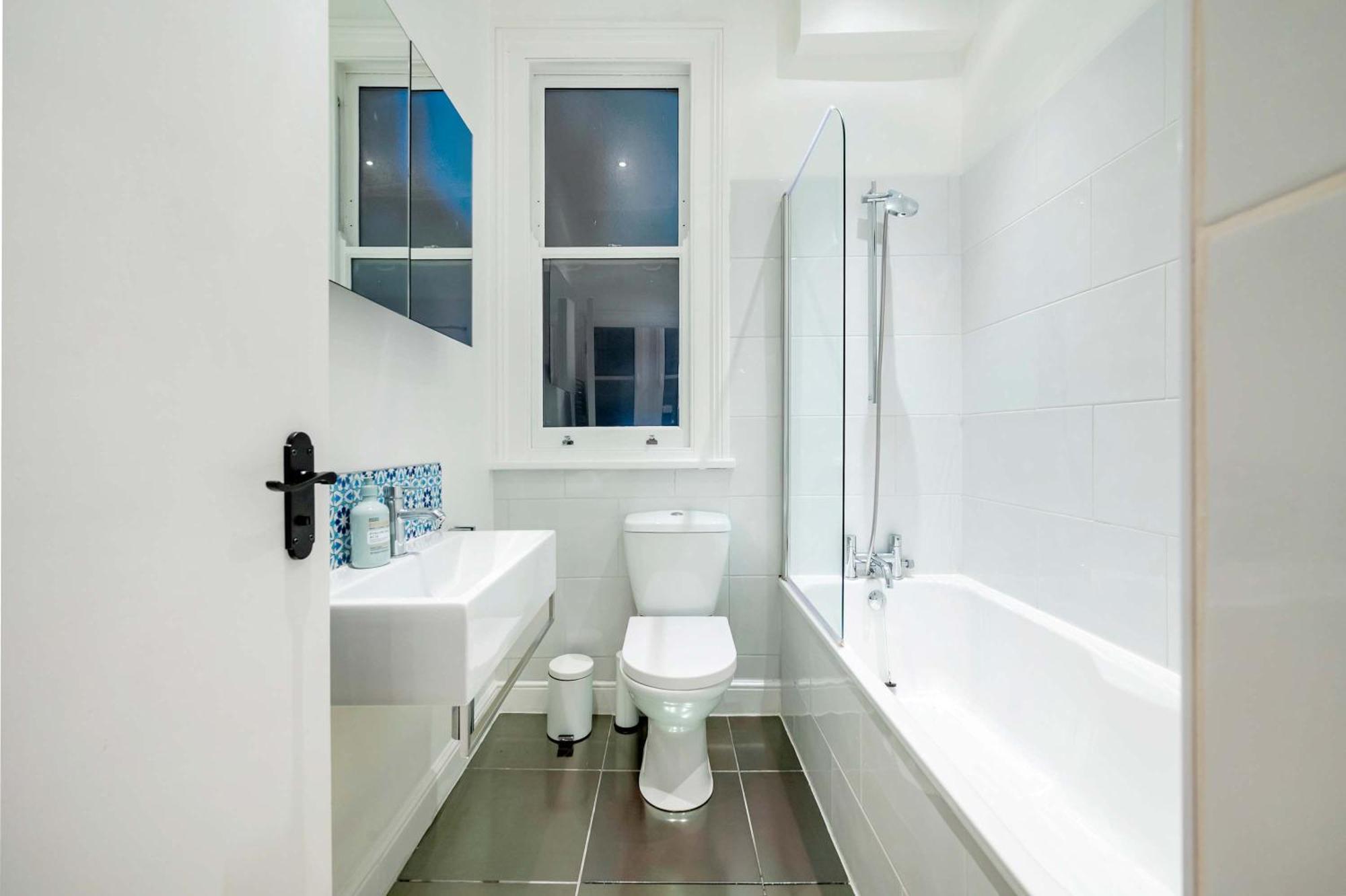 Apartment Maida Vale Mansions 2 Bed -by Out Of Office Lifestyle London