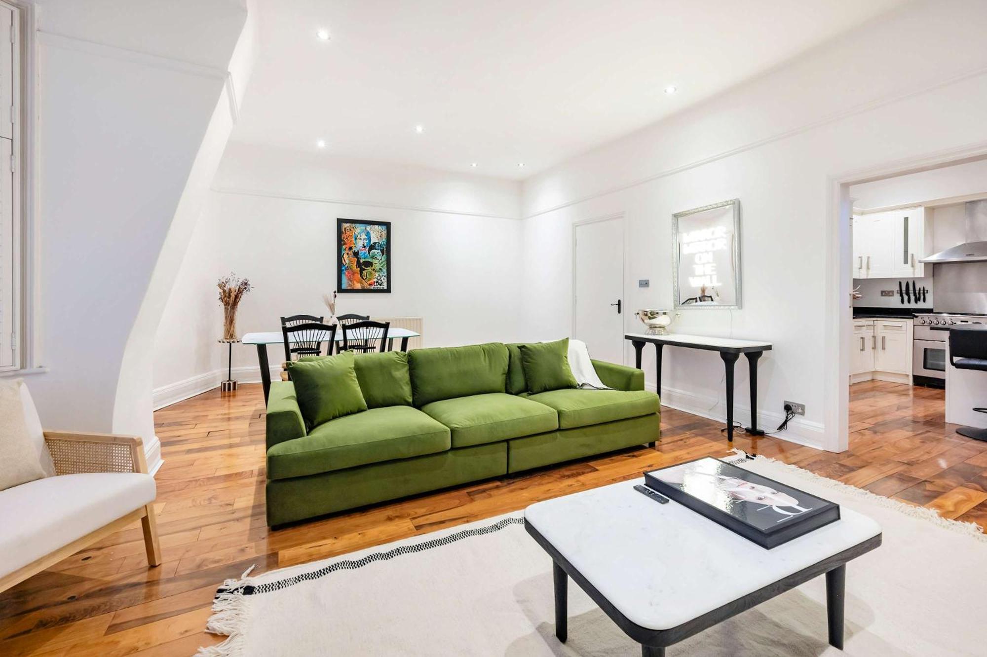 Maida Vale Mansions 2 Bed -by Out Of Office Lifestyle Apartment