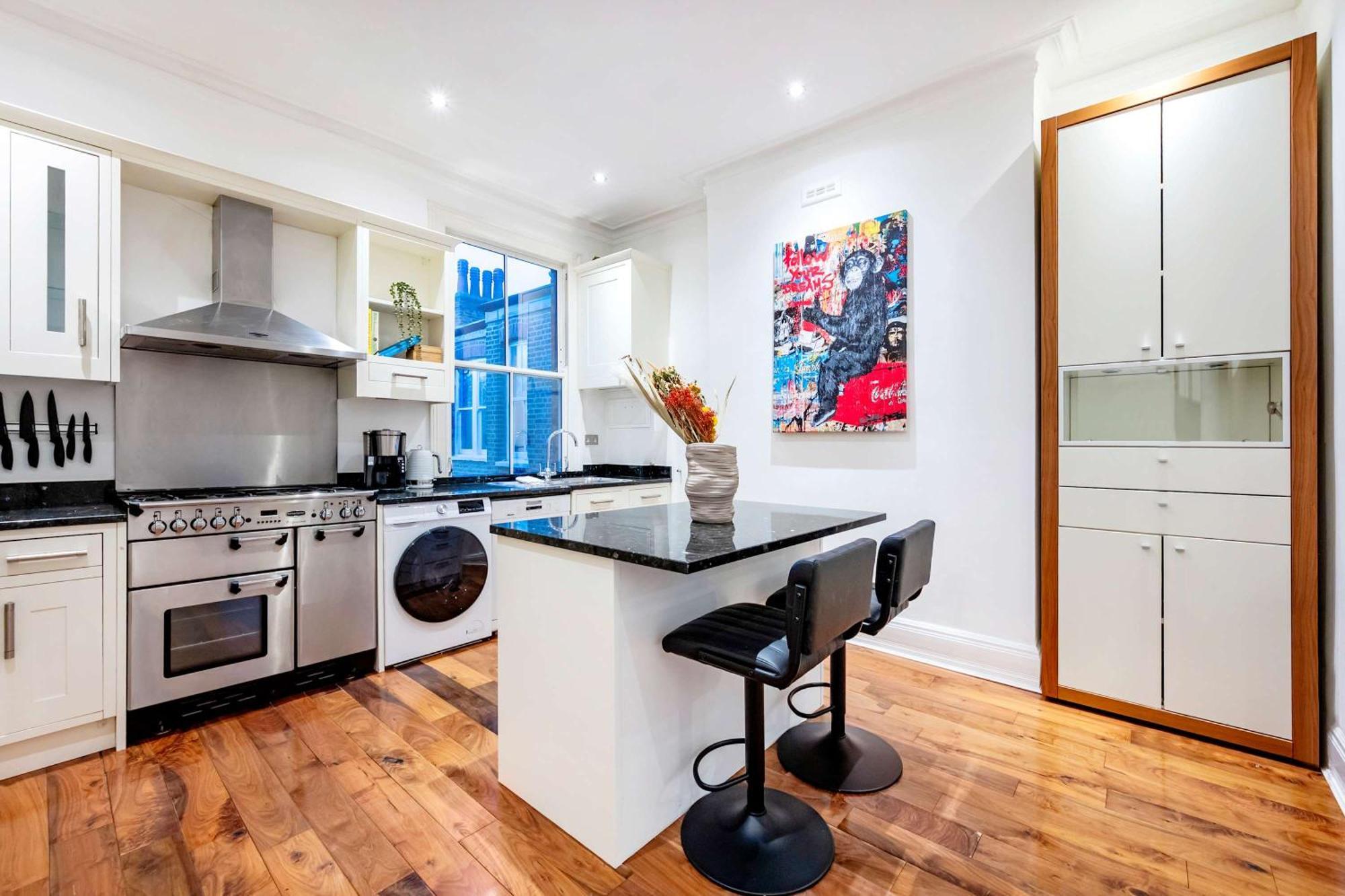 Maida Vale Mansions 2 Bed -by Out Of Office Lifestyle * London
