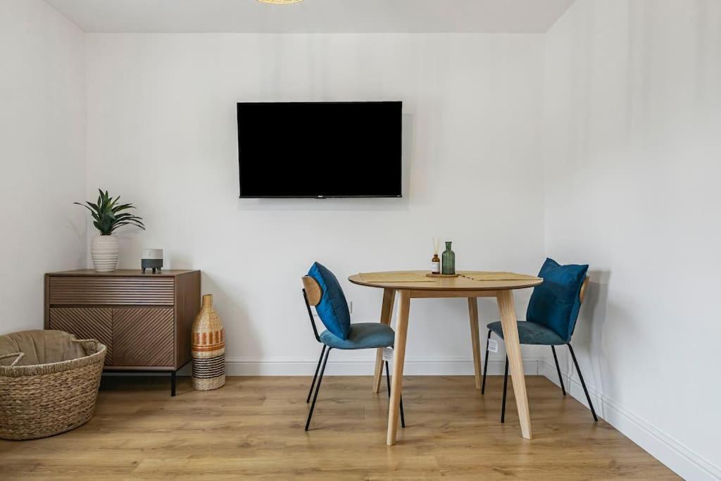 The Hoxton Nest - Stylish 1 Bed Shoreditch Flat Lejlighed *