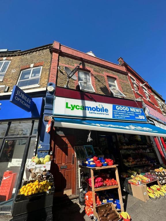 Willesden J Guest 4 * Londen