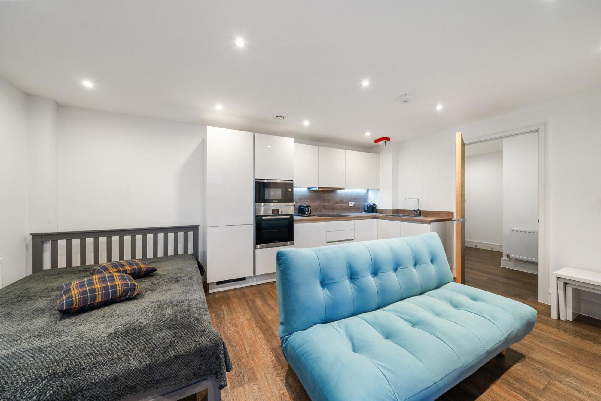 Riverside 1br With Easy Transport 20min To Centre Apartment *