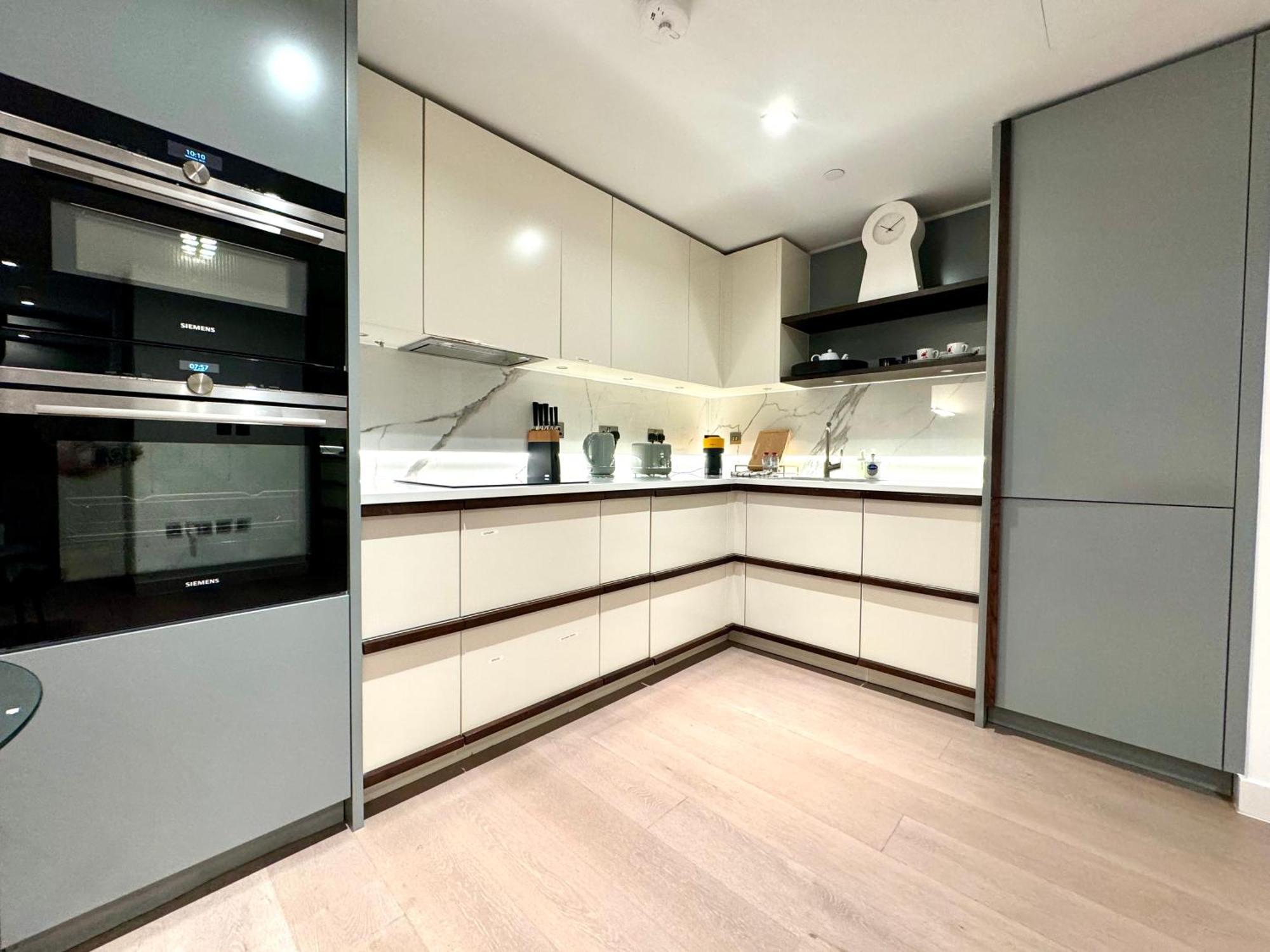 Lägenhet 2 Bedroom Luxury Edgware Road By Wild London
