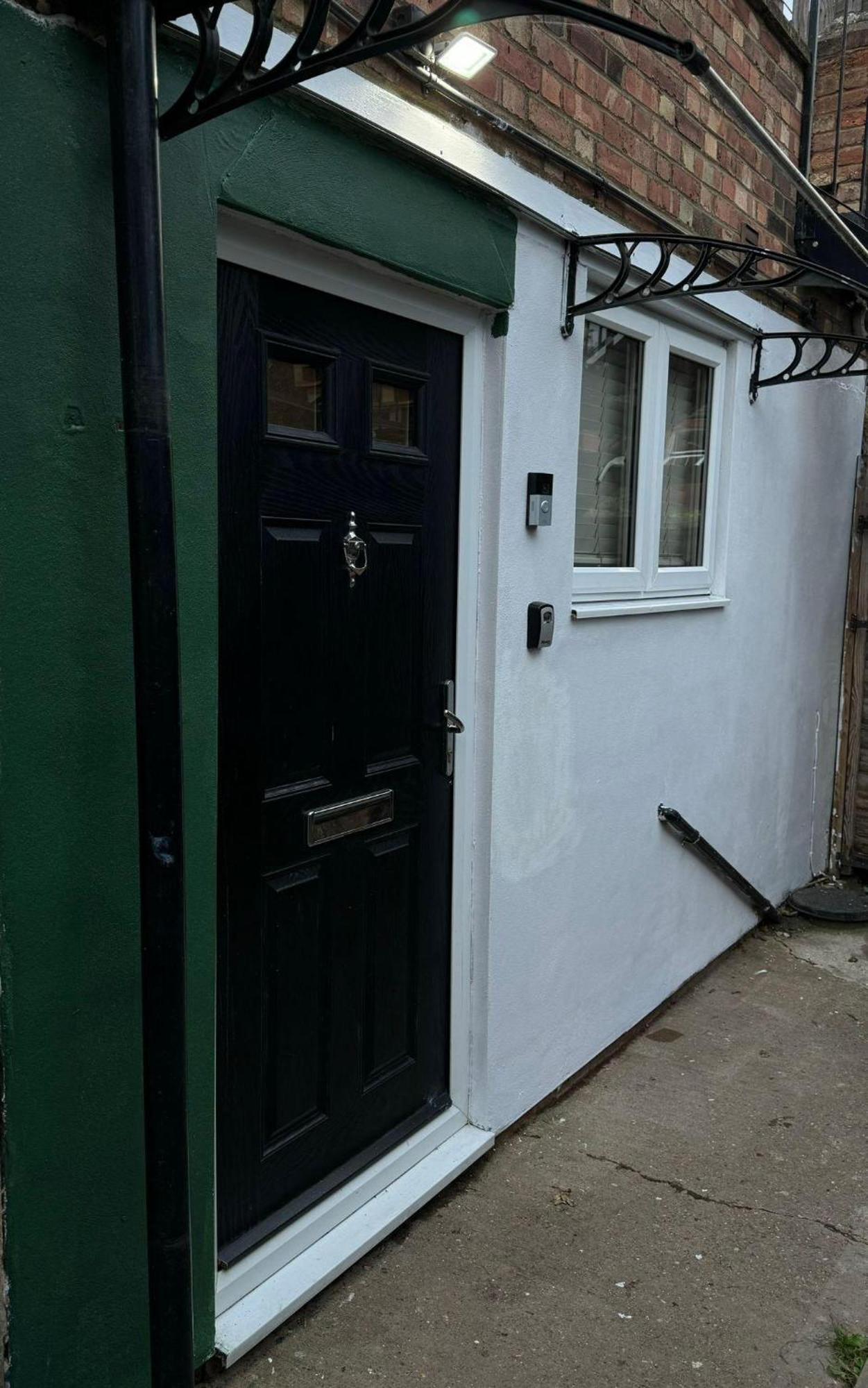 Vakantiehuis Cosy Entire House Open Kitchen 2 Bedroom For 5