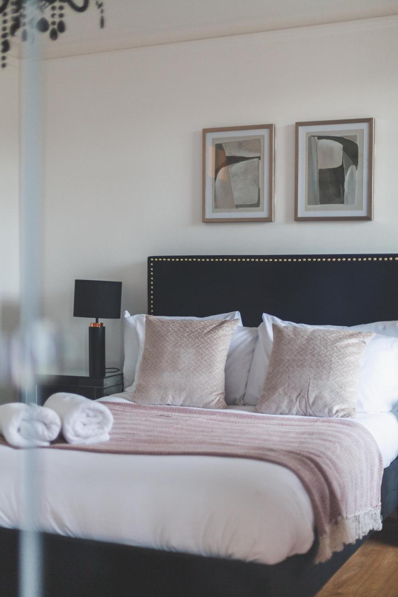 Arte - 3-bed Flat With 3 Bathrooms - Heart Of Finchley Road - 2 Min Walk To Underground Station London