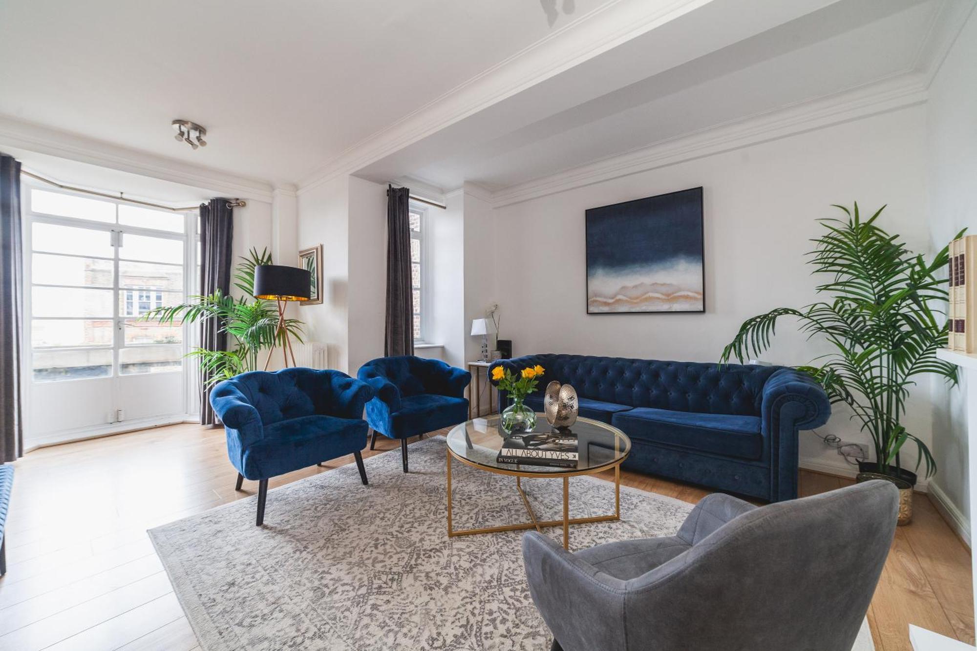 Arte - 3-bed Flat With 3 Bathrooms - Heart Of Finchley Road - 2 Min Walk To Underground Station London
