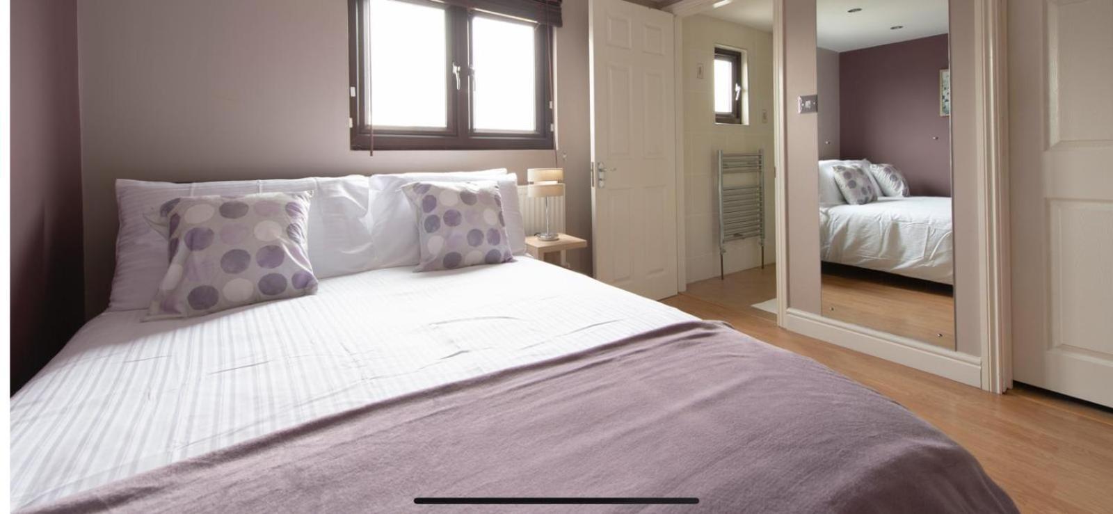 Spacious 6 Bed House 10 Beds In Blackheath * London