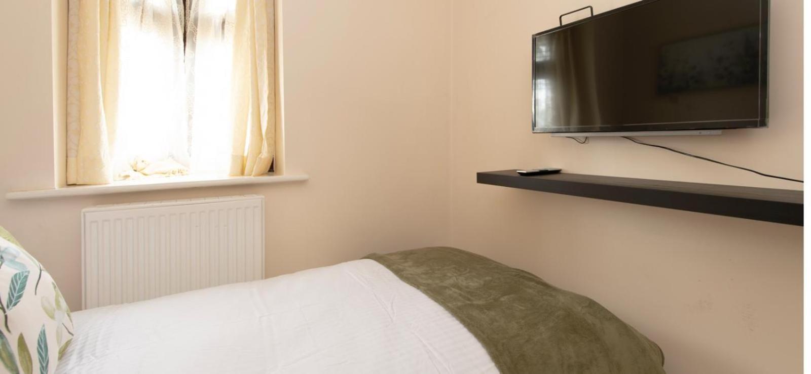 Apartment Spacious 6 Bed House 10 Beds In Blackheath *
