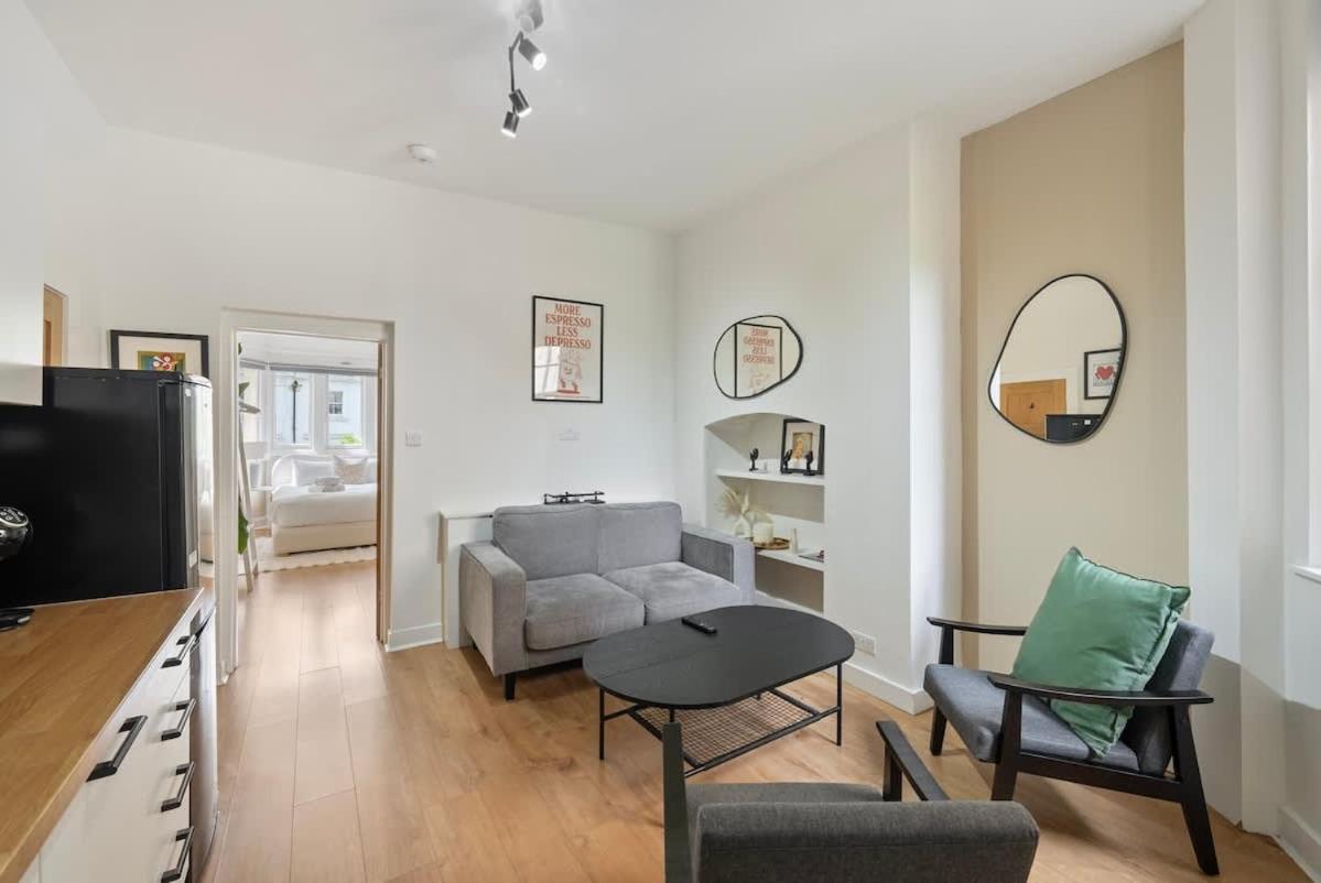 Modern Elegance In Paddington Feriehus *