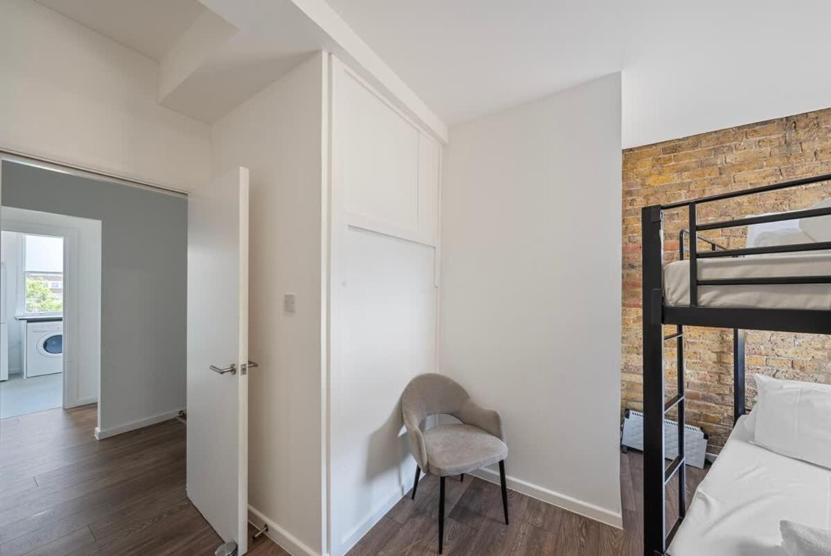 Semesterbostad Large 1 Bedroom In Old St