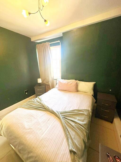 Apartment 3 Bed Comfortable Wk