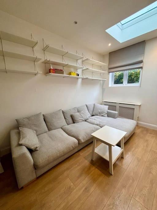 Appartement Cosy Duplex In Battersea Londen