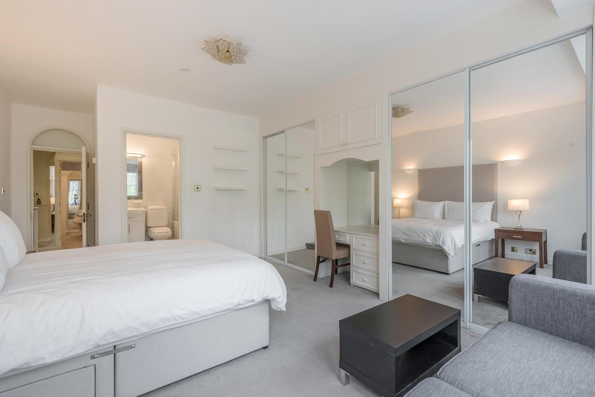 Strathmore Court Londen
