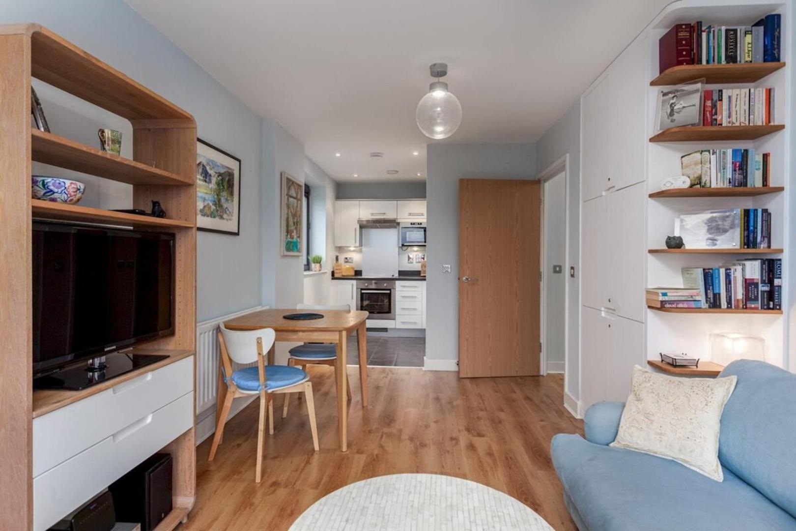 Bright And Stylish Kennington Gem Londra