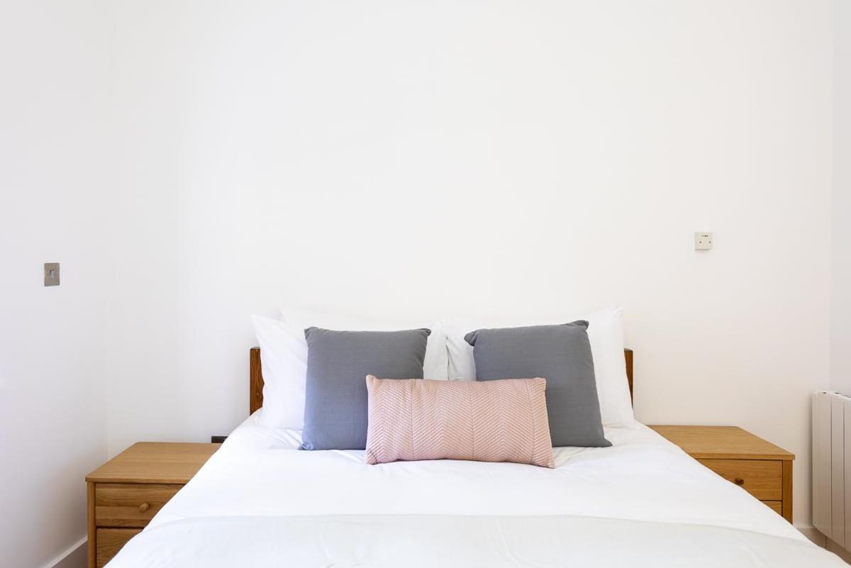 Bright & Comfortable Angel Apartment London