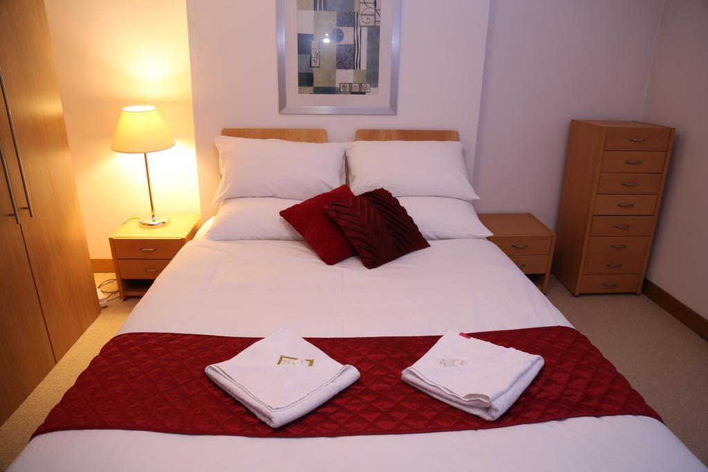 Paddington Southwick Street Apartments *