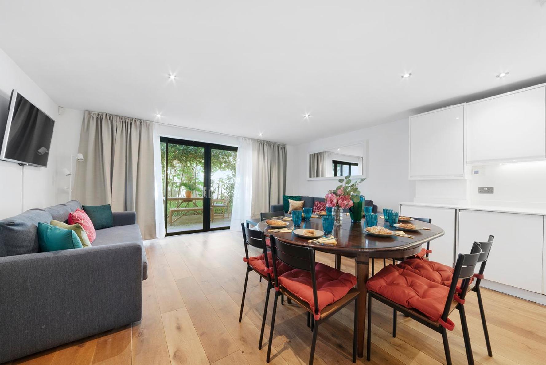 Apartment Hermitage Road By Morethanstays *