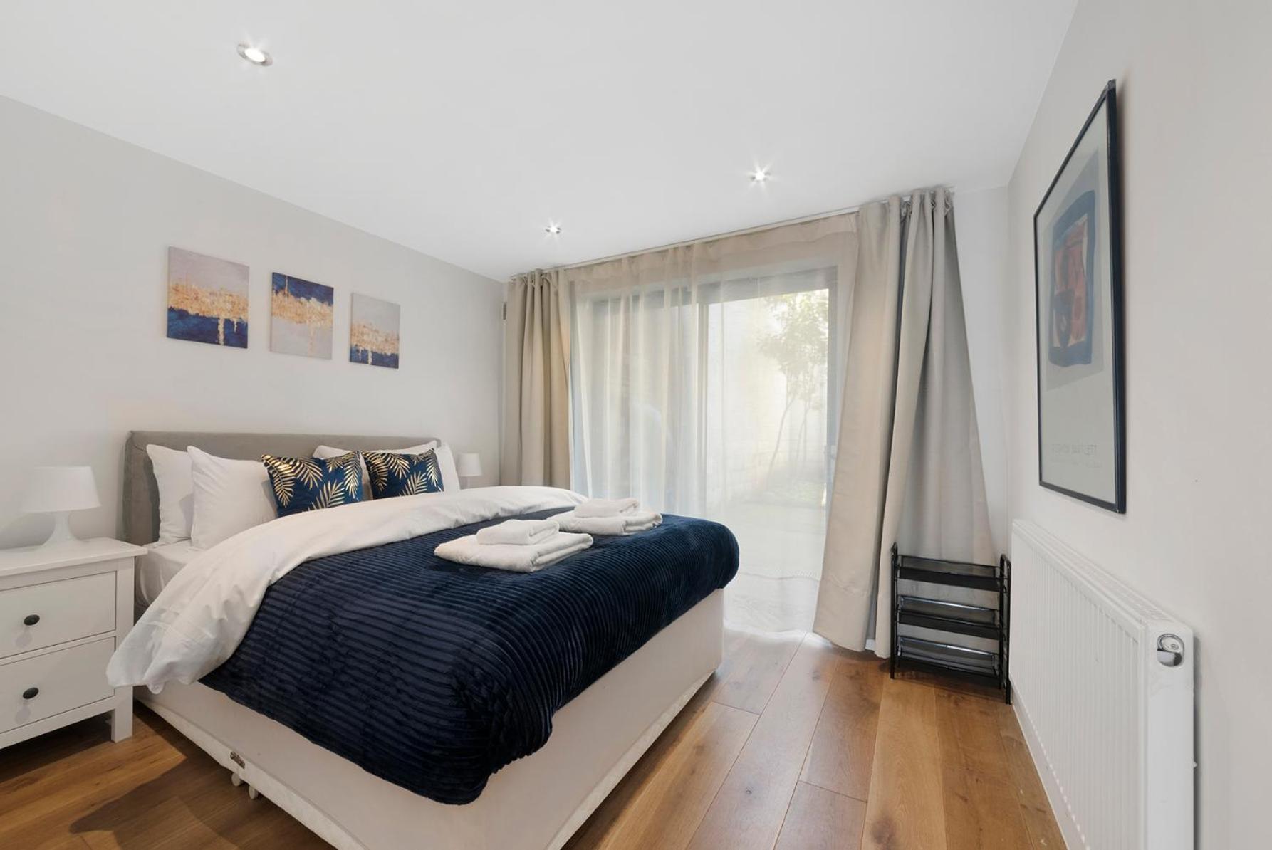 Hermitage Road By Morethanstays Apartment London