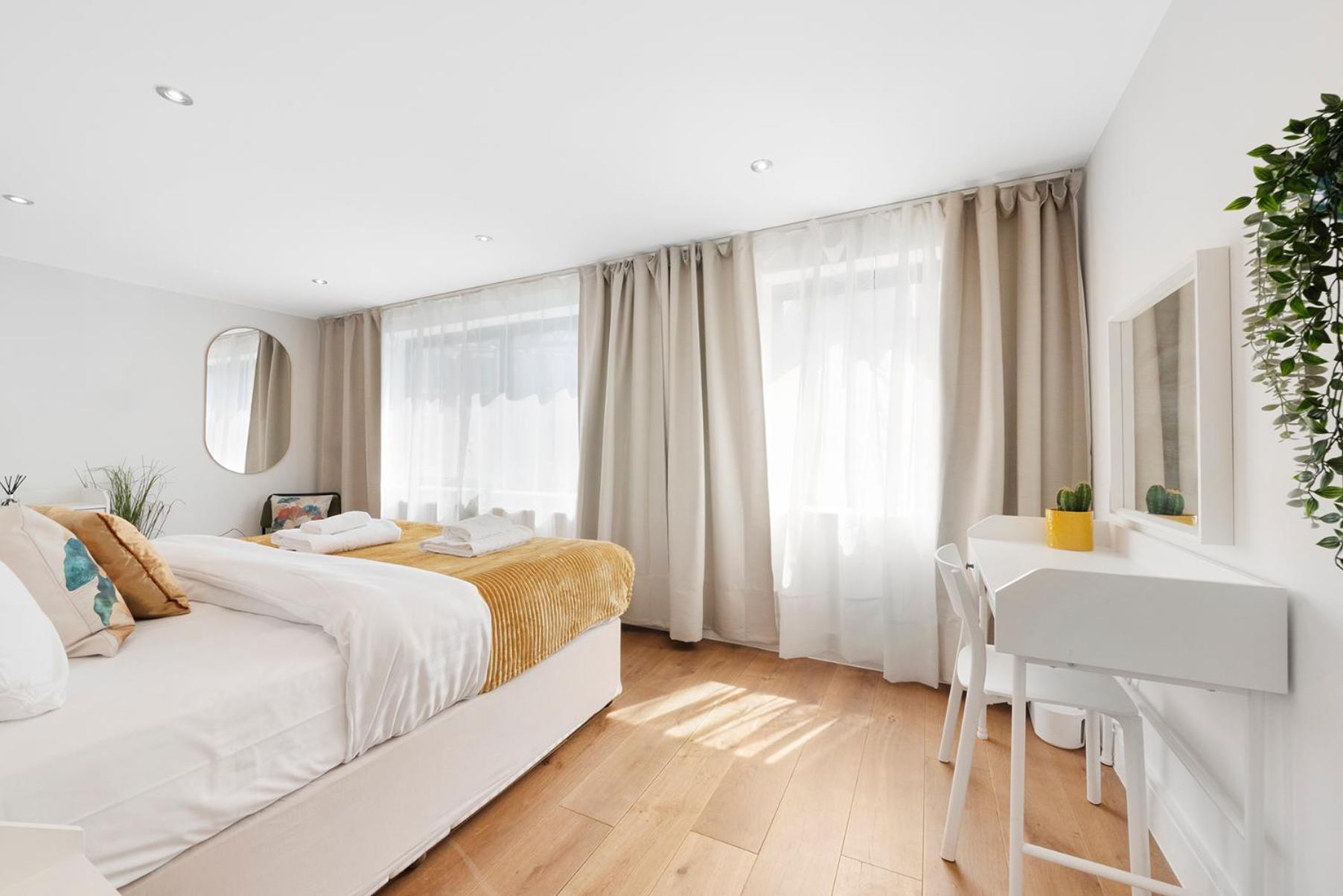 Hermitage Road By Morethanstays Apartment London