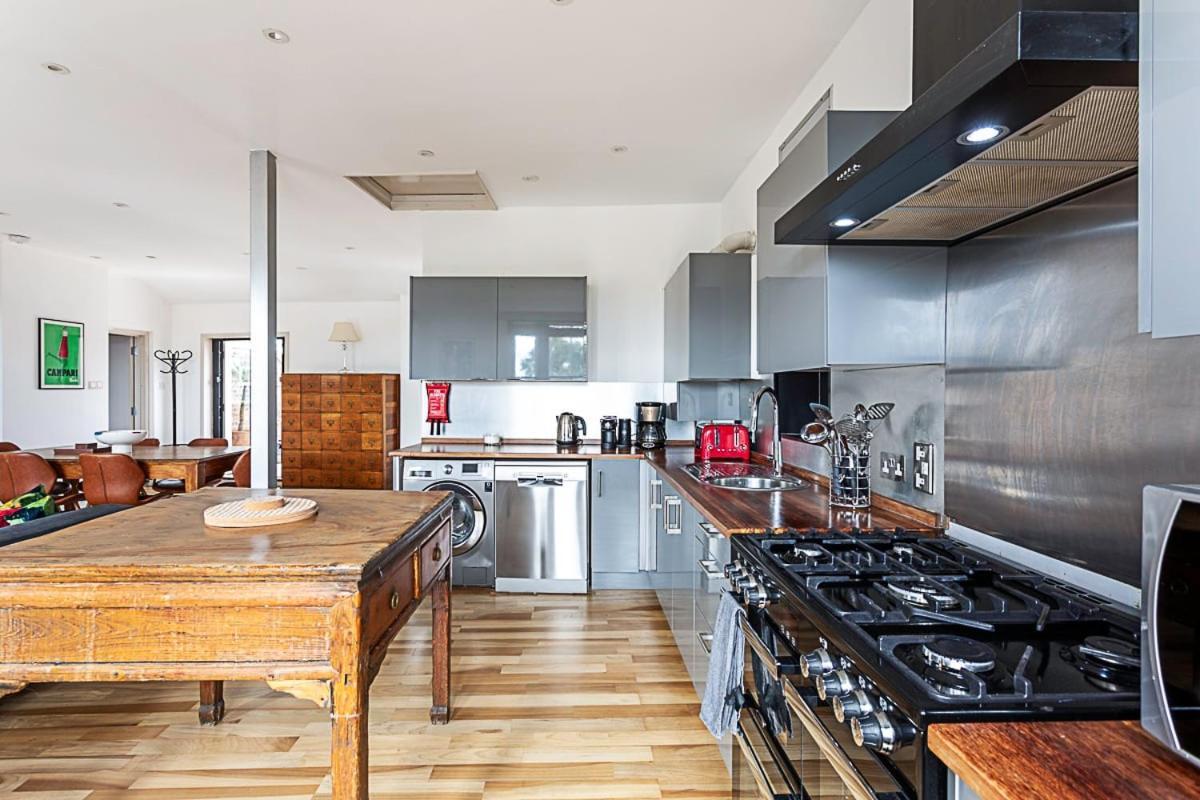Apartment Contemporary Open Plan Penthouse London