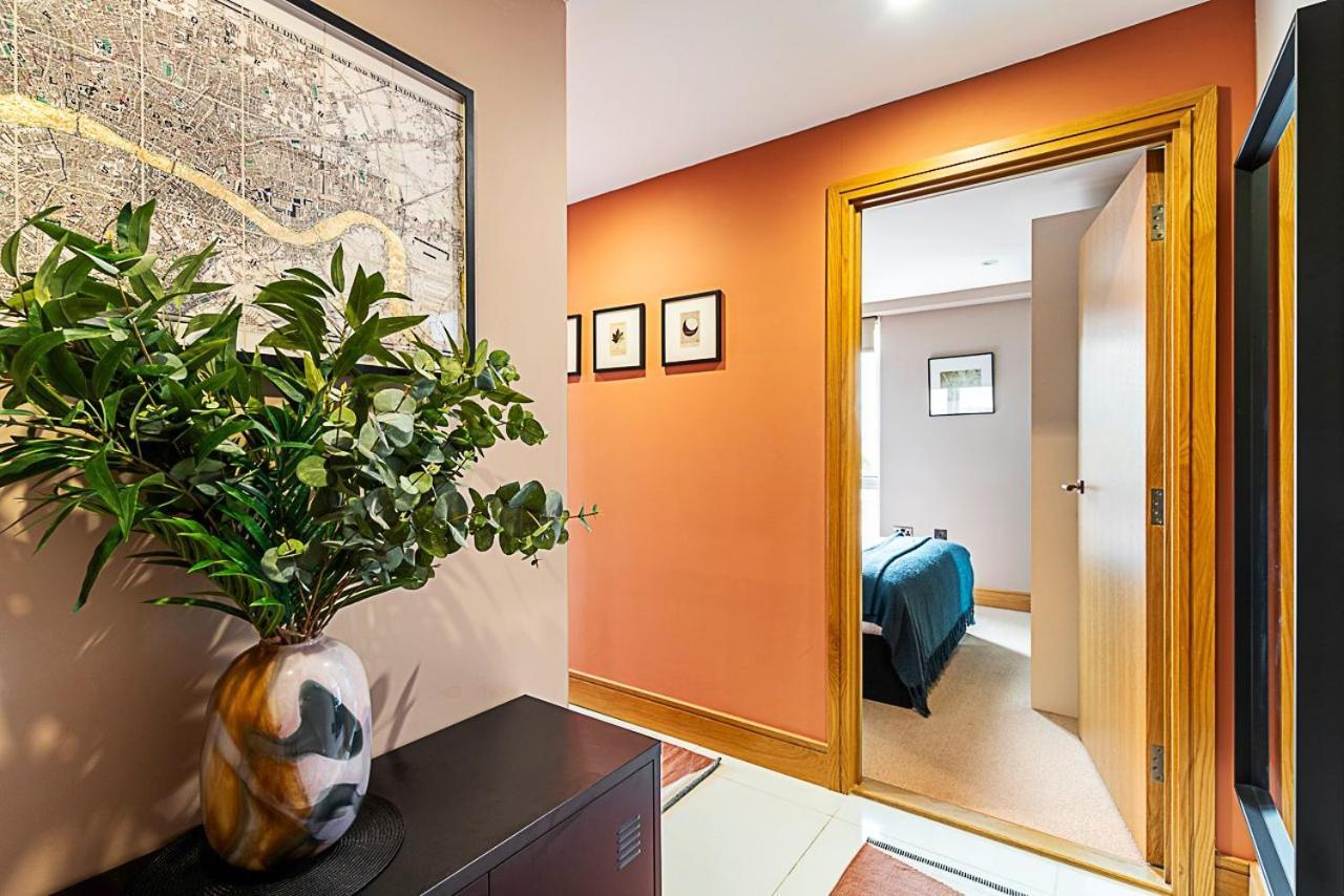 Convenient Euston Apartment *