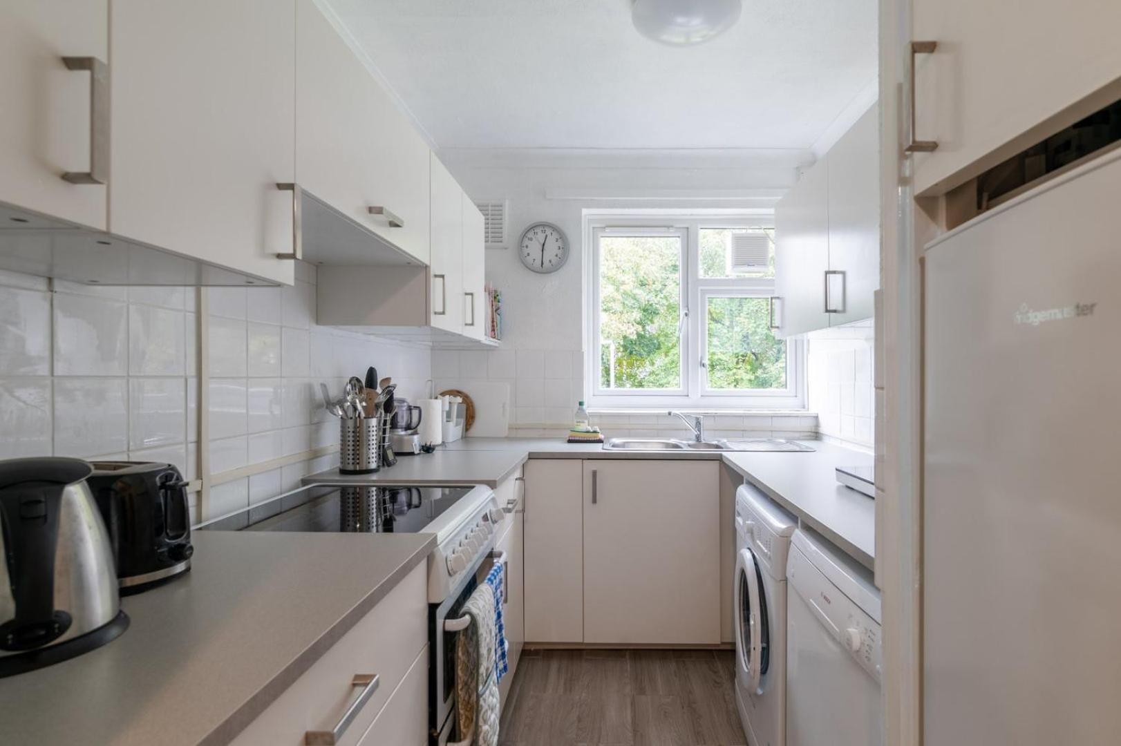 Lägenhet Charming One Bed Abode In East Putney London