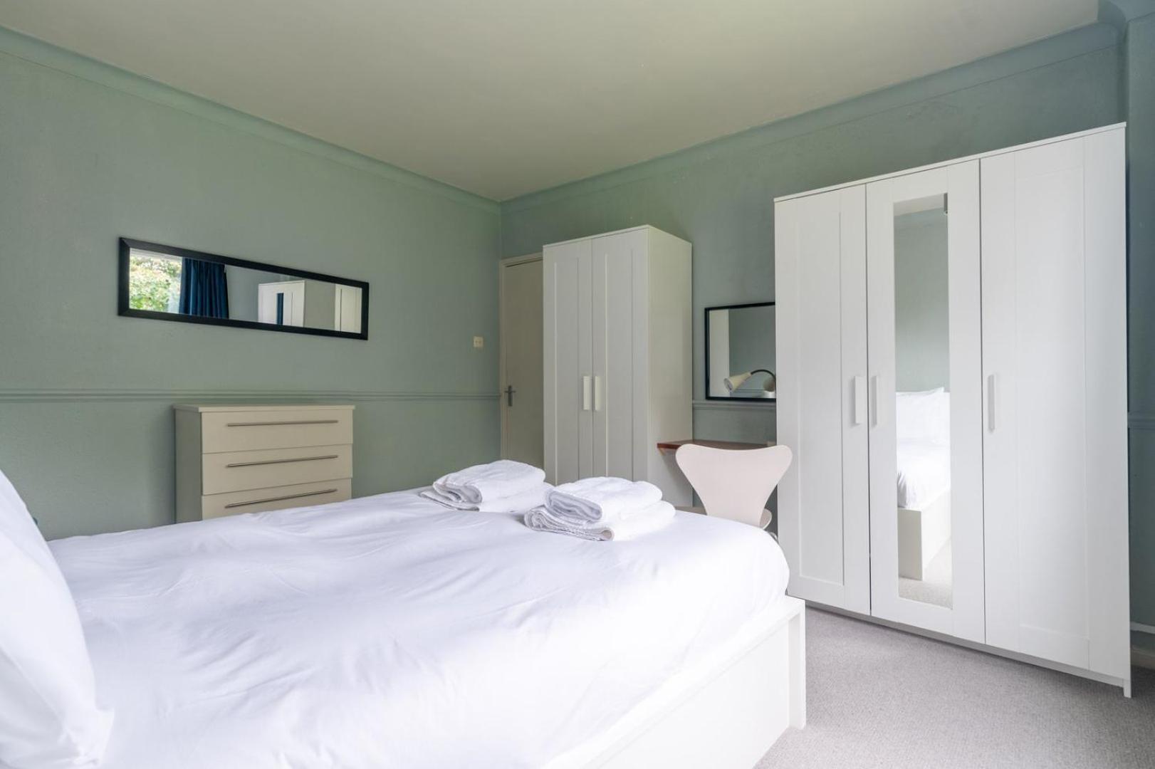 Charming One Bed Abode In East Putney Lägenhet *