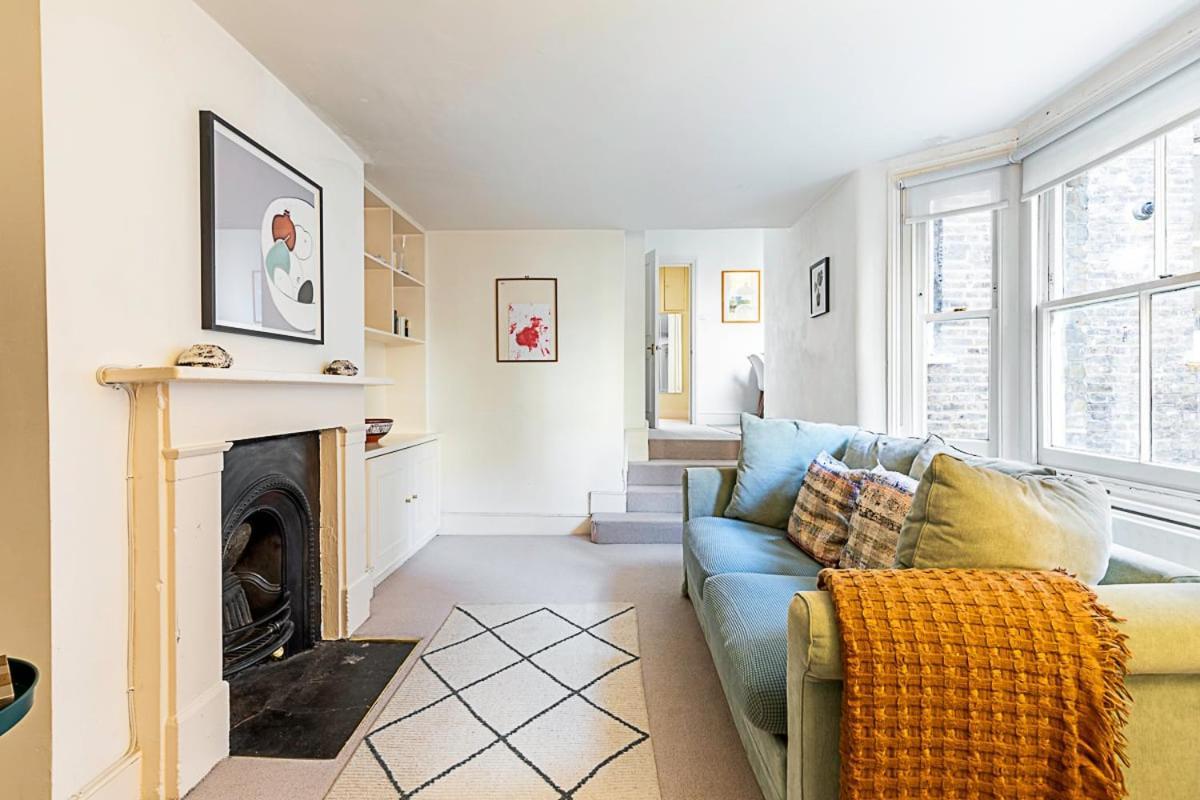 Apartment Cosy Flat In Battersea Park London