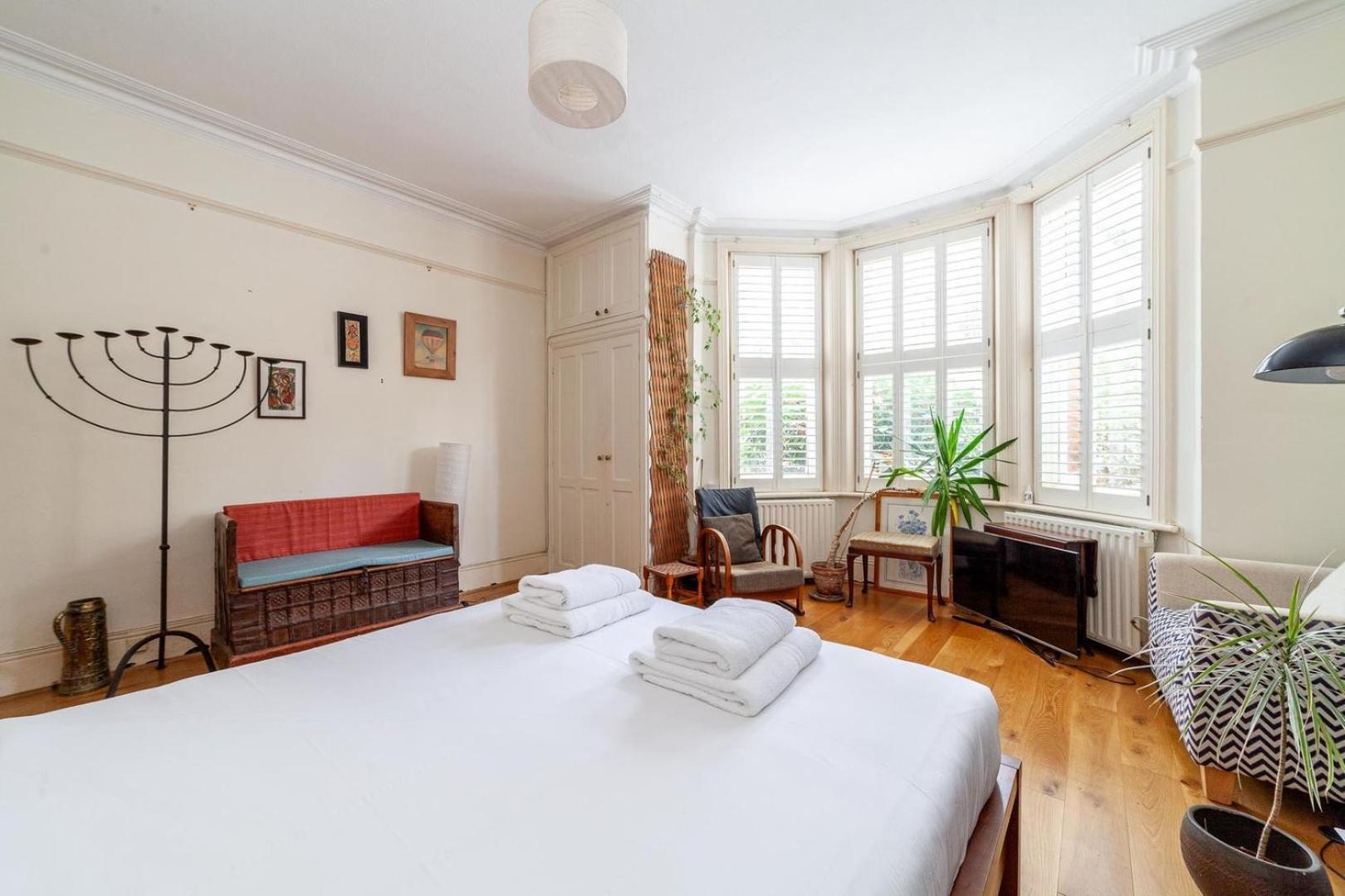 Lägenhet Cosy And Spacious London