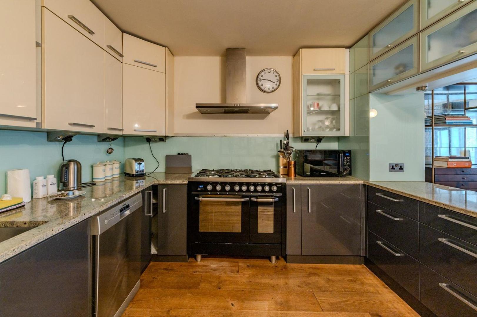 Casa vacanze Beautiful Three Bedroom House In West Londra