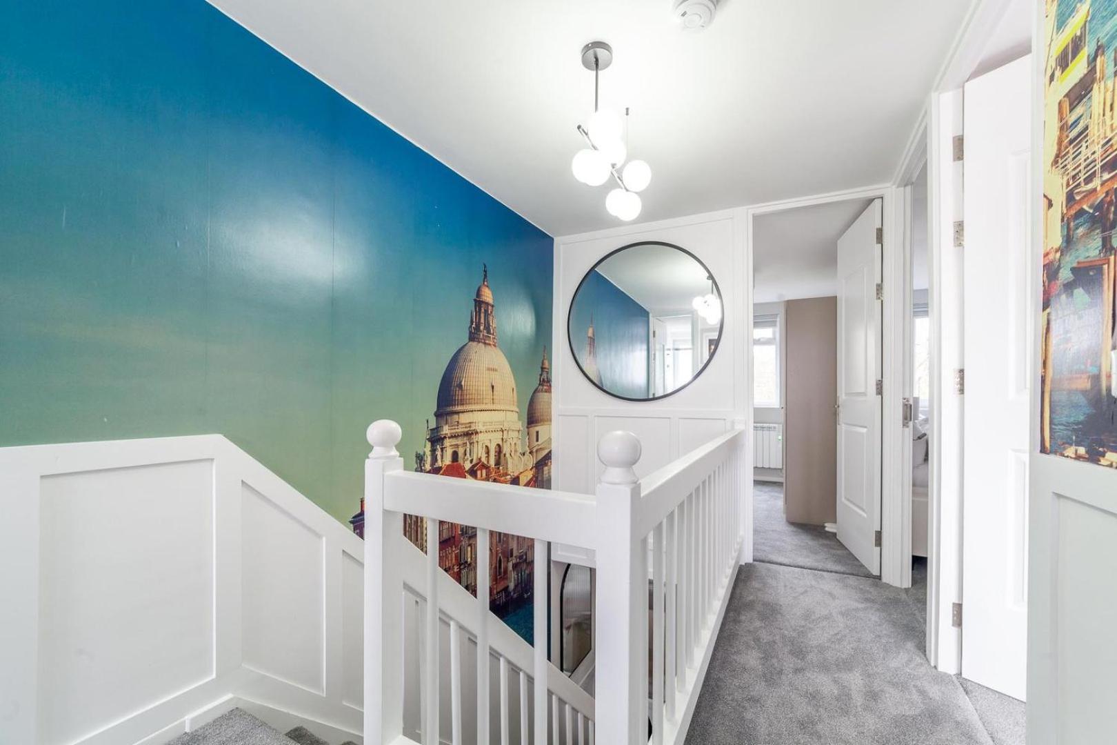 Excellent 3-bed Flat In Elephant & Castle * Londen