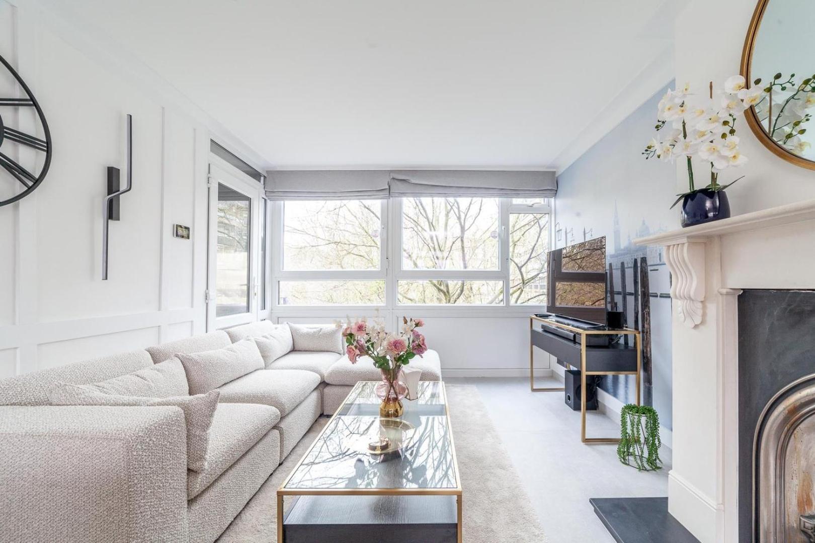 Appartement Excellent 3-bed Flat In Elephant & Castle Londen