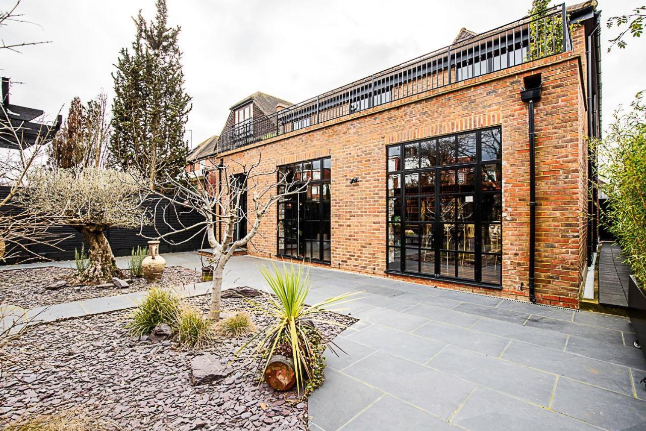 Stunning 5 Bed House In Willesden Green! * Londres