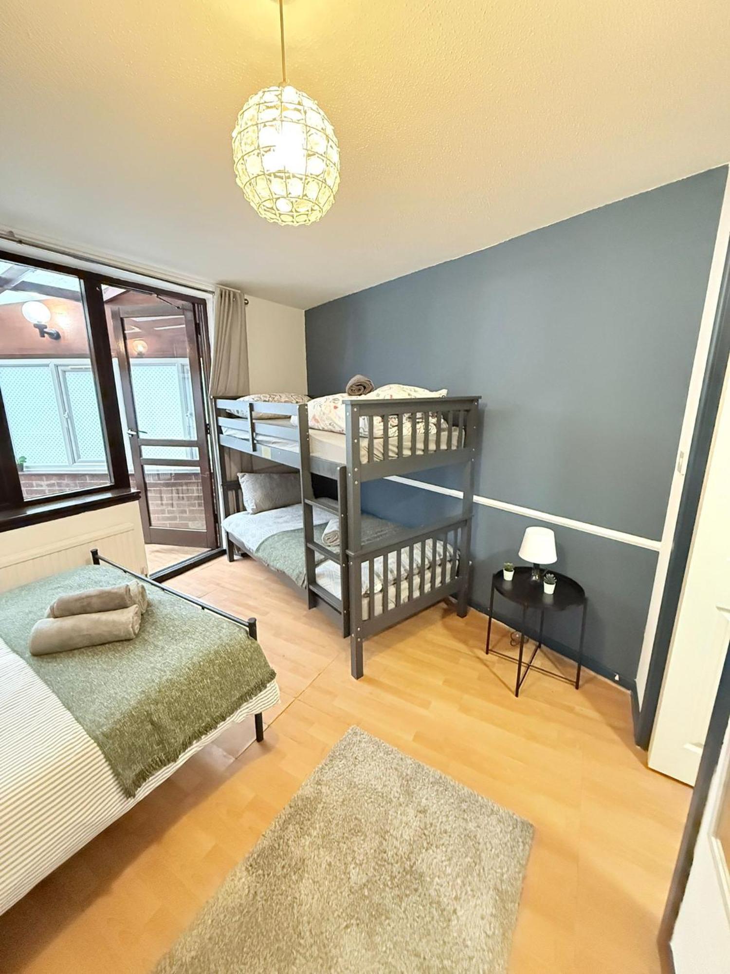 Gjestgiverier Oak Guest London