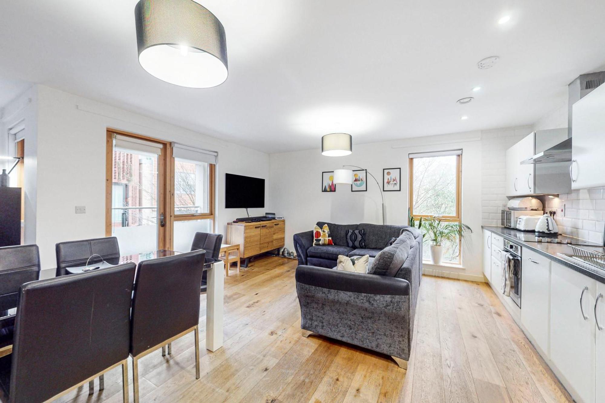 Modern 2bed - 5min To Highbury & Islington Station London