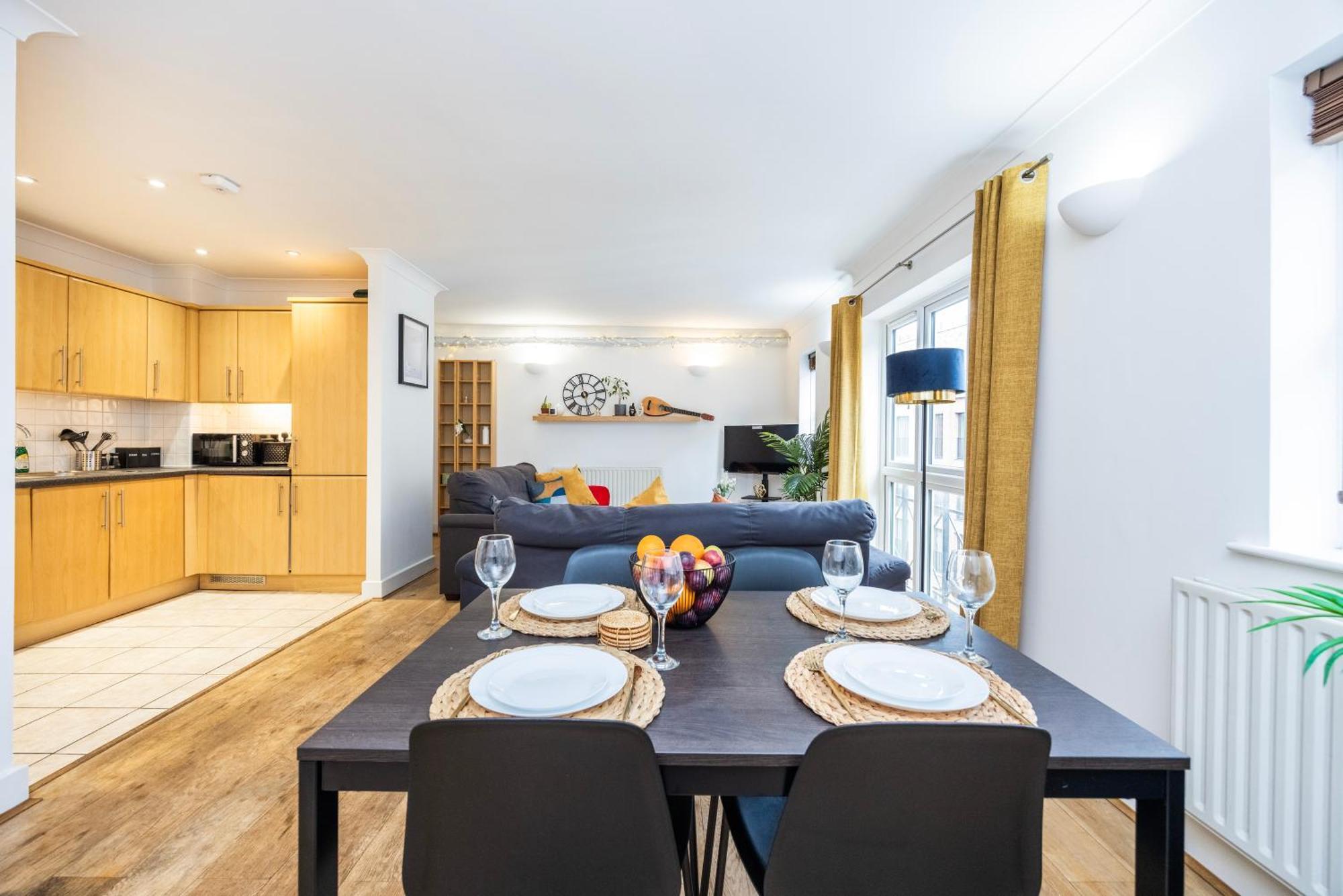 Appartement Cozy Haven - Bright 2br Apartment, Next To Major Station