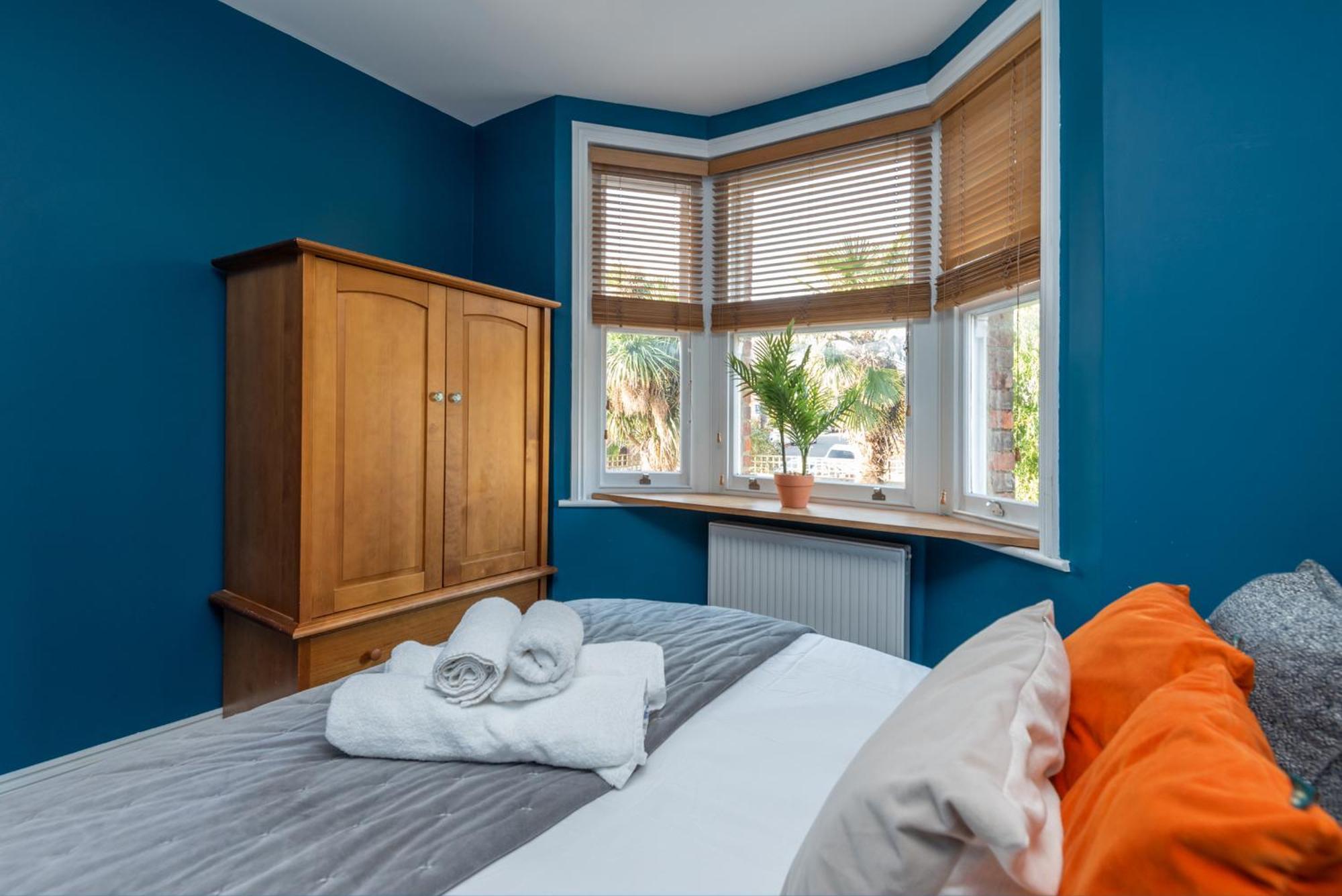 Lrg Stunning 4bd Crouchend House