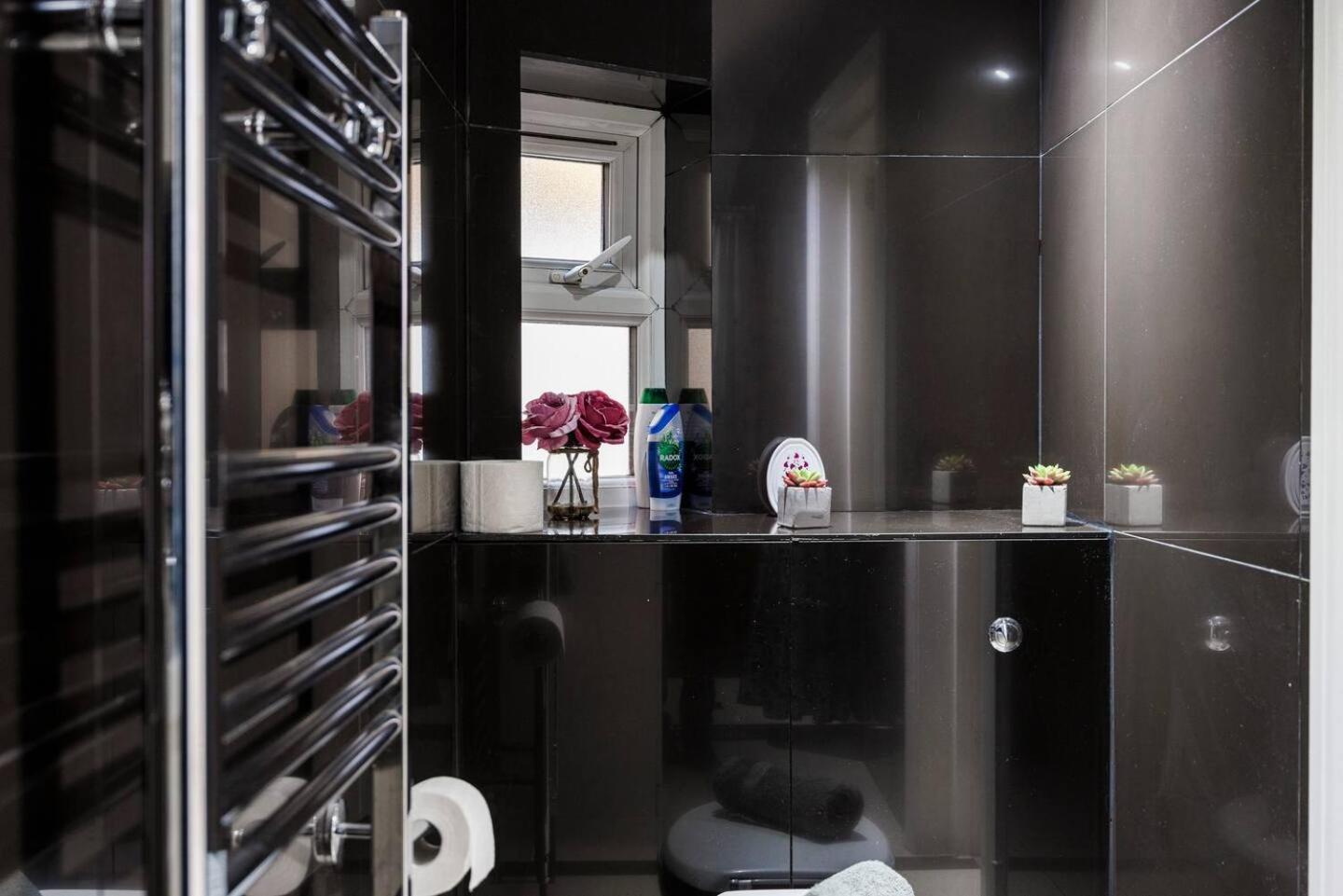 Lejlighed 3 Bed 3 Bathroom Flat In Kensington B *