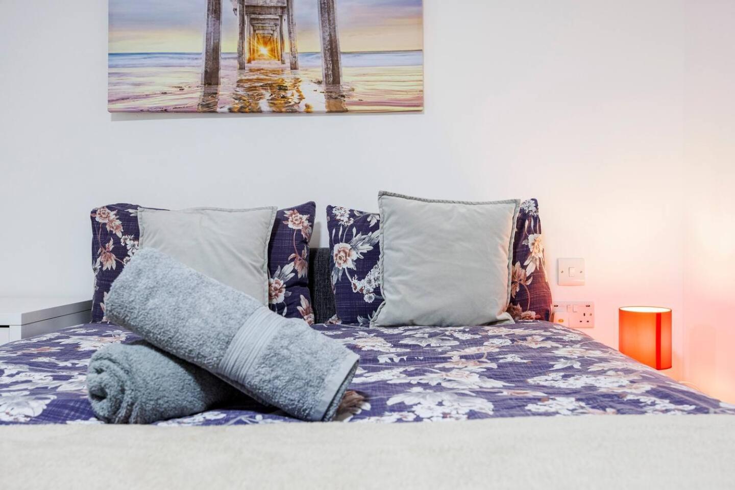Lejlighed 3 Bed 3 Bathroom Flat In Kensington B