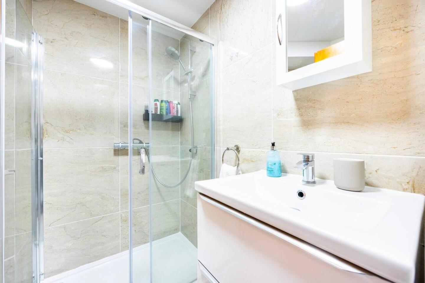 Lejlighed 3 Bed 3 Bathroom Flat In Kensington B London