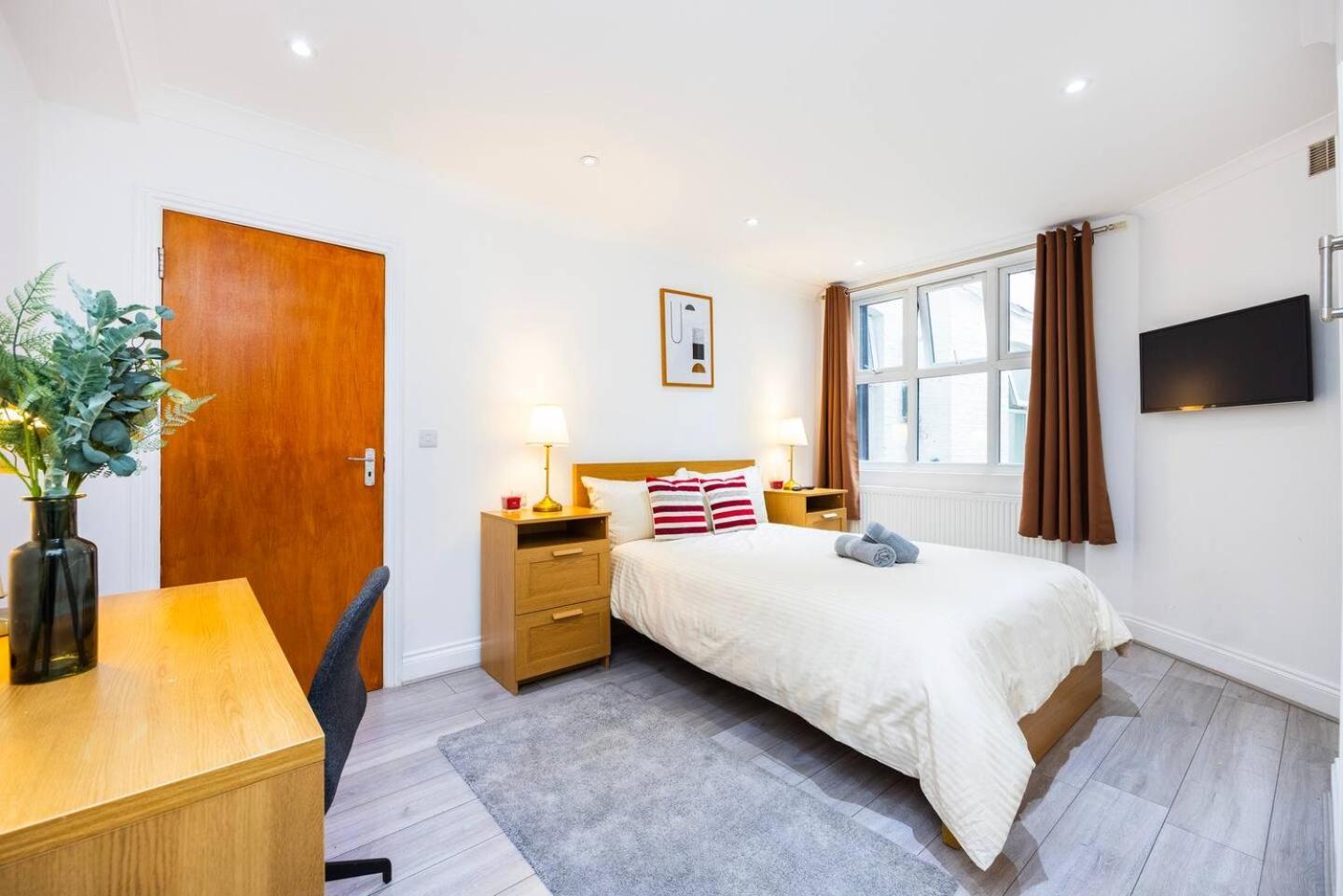 Lejlighed 3 Bed 3 Bathroom Flat In Kensington B