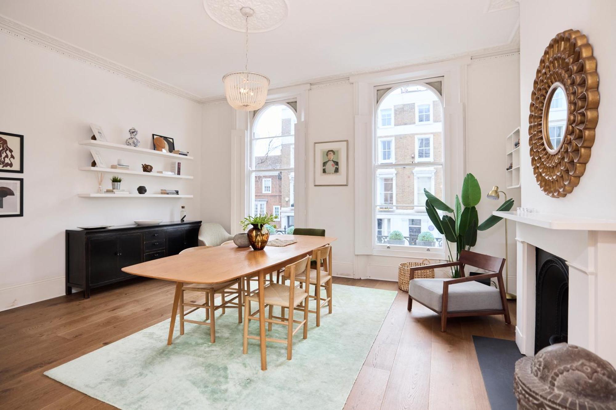 The Chelsea Classic - Splendid 3bdr House With Terrace Apartment *