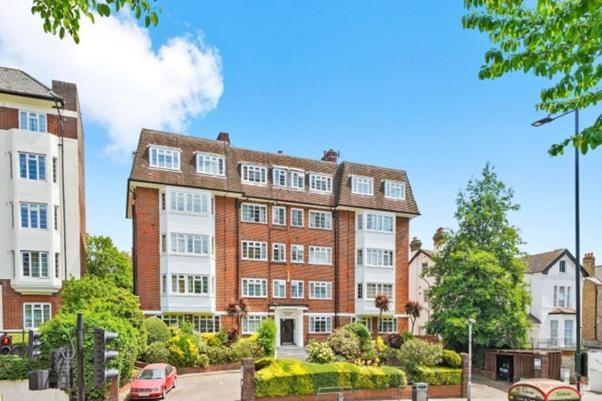 Stylish 1 Bedroom Flat Close To Fabulous Transport Links Lejlighed *